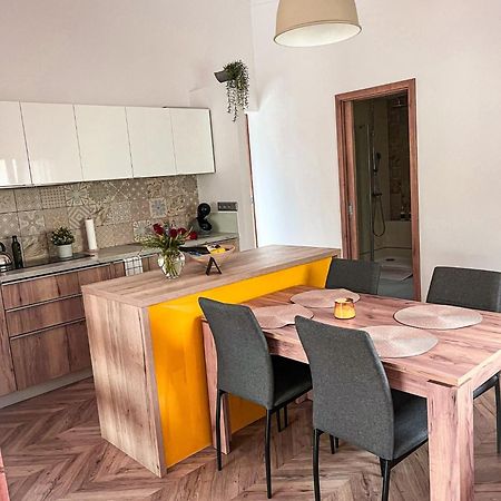 Apartman Niklan Rožnov pod Radhoštěm Exterior foto