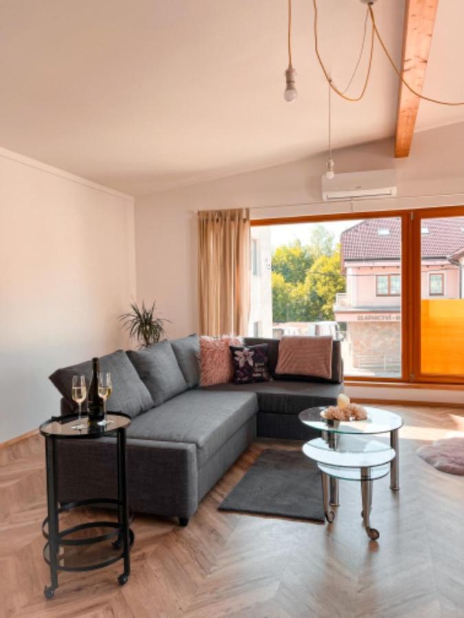 Apartman Niklan Rožnov pod Radhoštěm Exterior foto